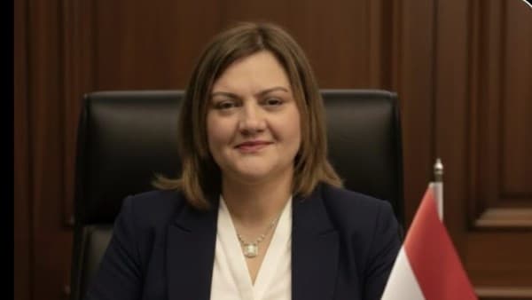 خبيرة مصرية تحذر: الذكاء الاصطناعي يهدد هوية الأطفال الإسلامية